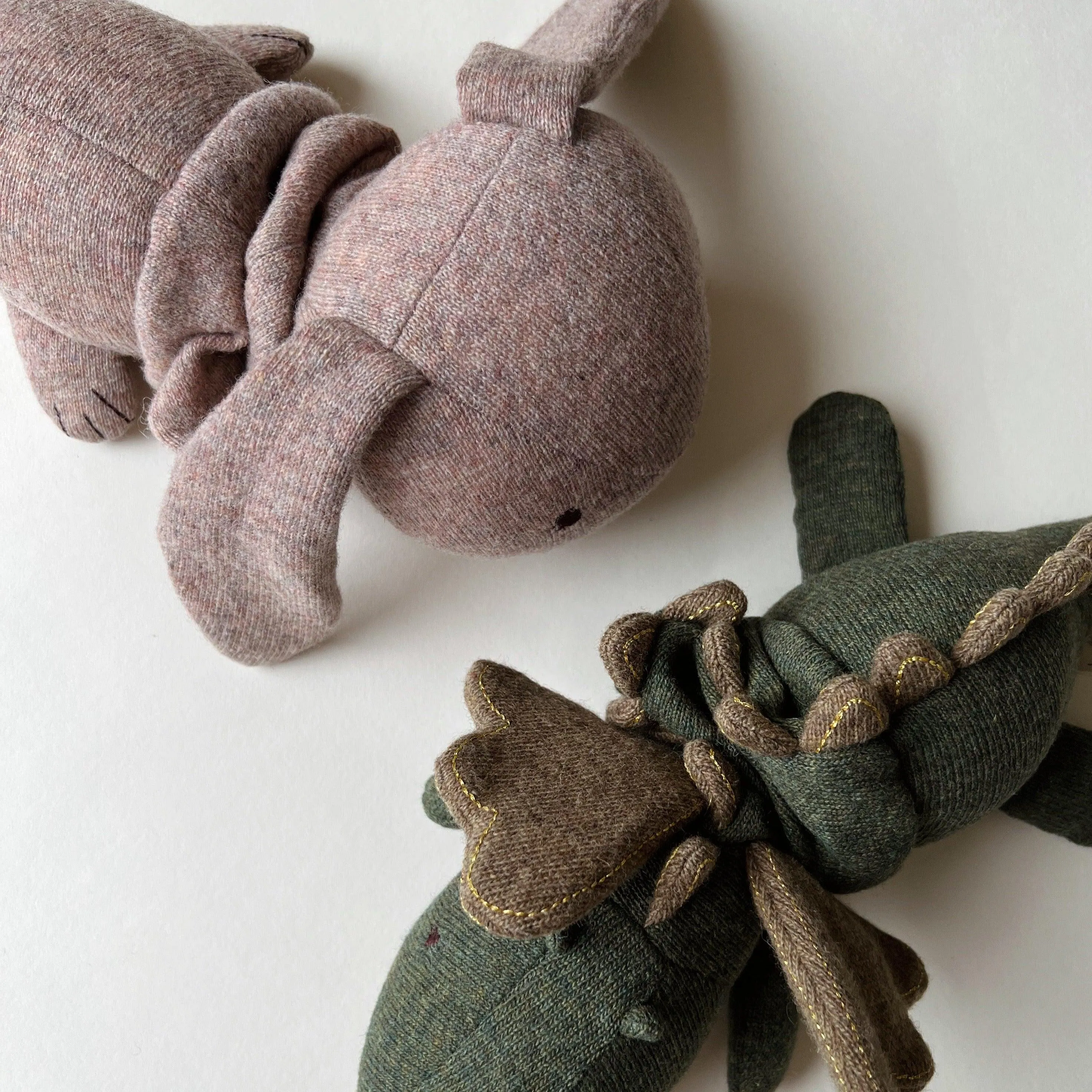 Activity Harmonica Bunny