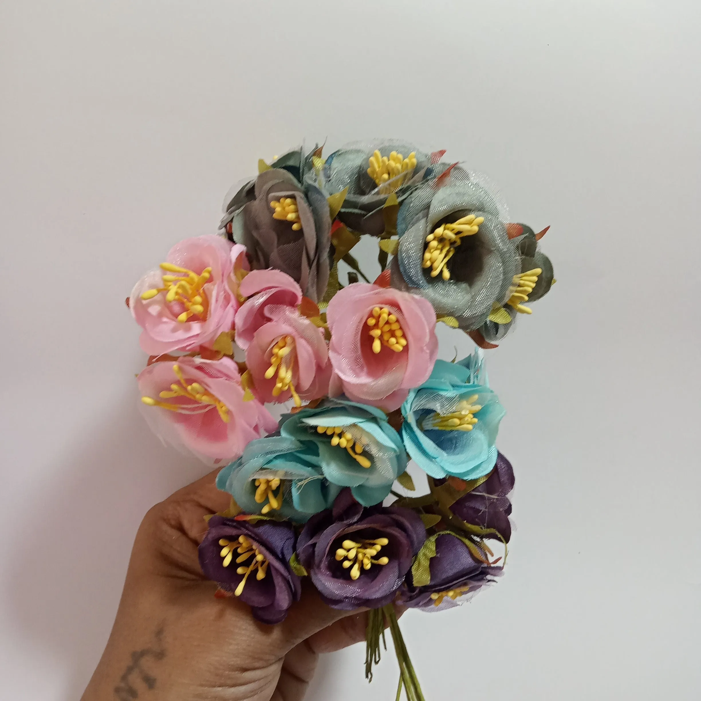 Artificial Flowers | 60Pcs
