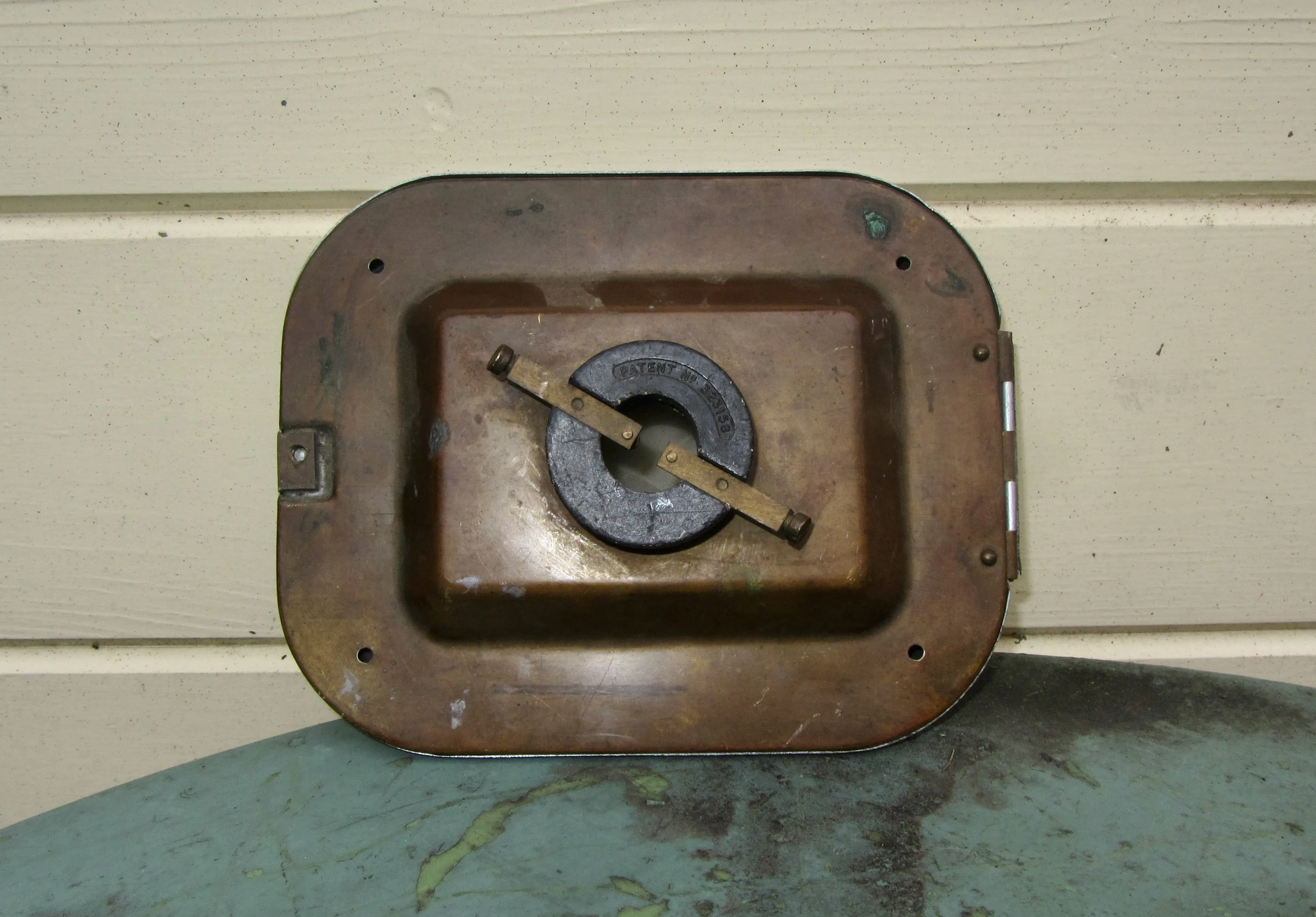 Vintage Internal Light For a Classic Bus/Coach